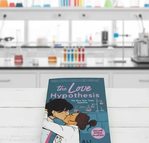 The Love Hypothesis | Ali Hazelwood | Book Review|
